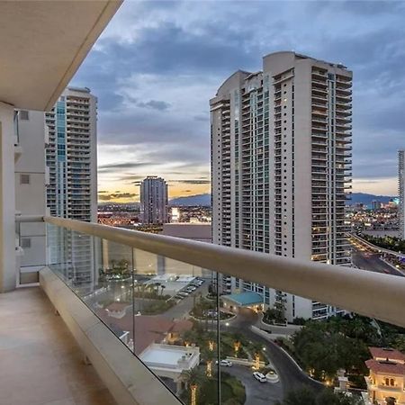 Stunning Four Bedroom Fully Professionally Remodeled Apartment Las Vegas Eksteriør bilde