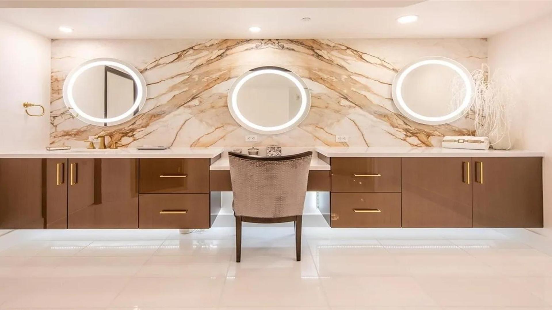 Stunning Four Bedroom Fully Professionally Remodeled Apartment Las Vegas Eksteriør bilde