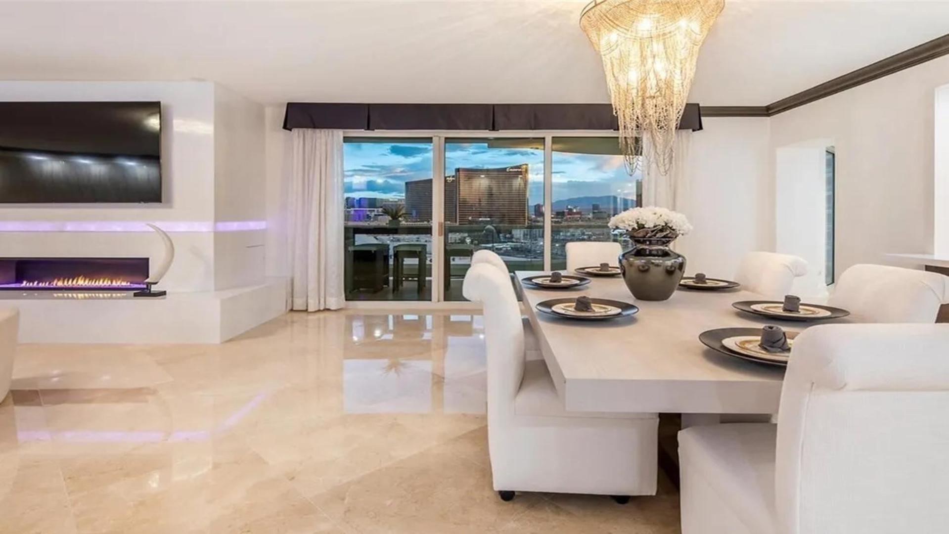 Stunning Four Bedroom Fully Professionally Remodeled Apartment Las Vegas Eksteriør bilde