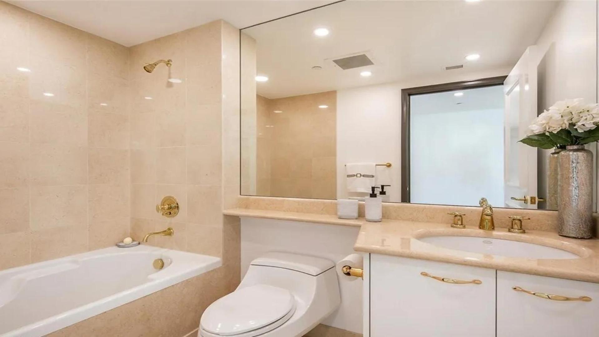 Stunning Four Bedroom Fully Professionally Remodeled Apartment Las Vegas Eksteriør bilde