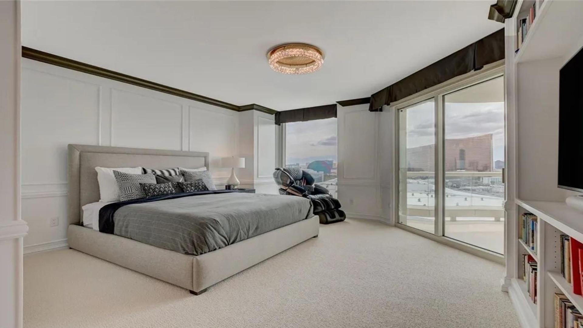 Stunning Four Bedroom Fully Professionally Remodeled Apartment Las Vegas Eksteriør bilde