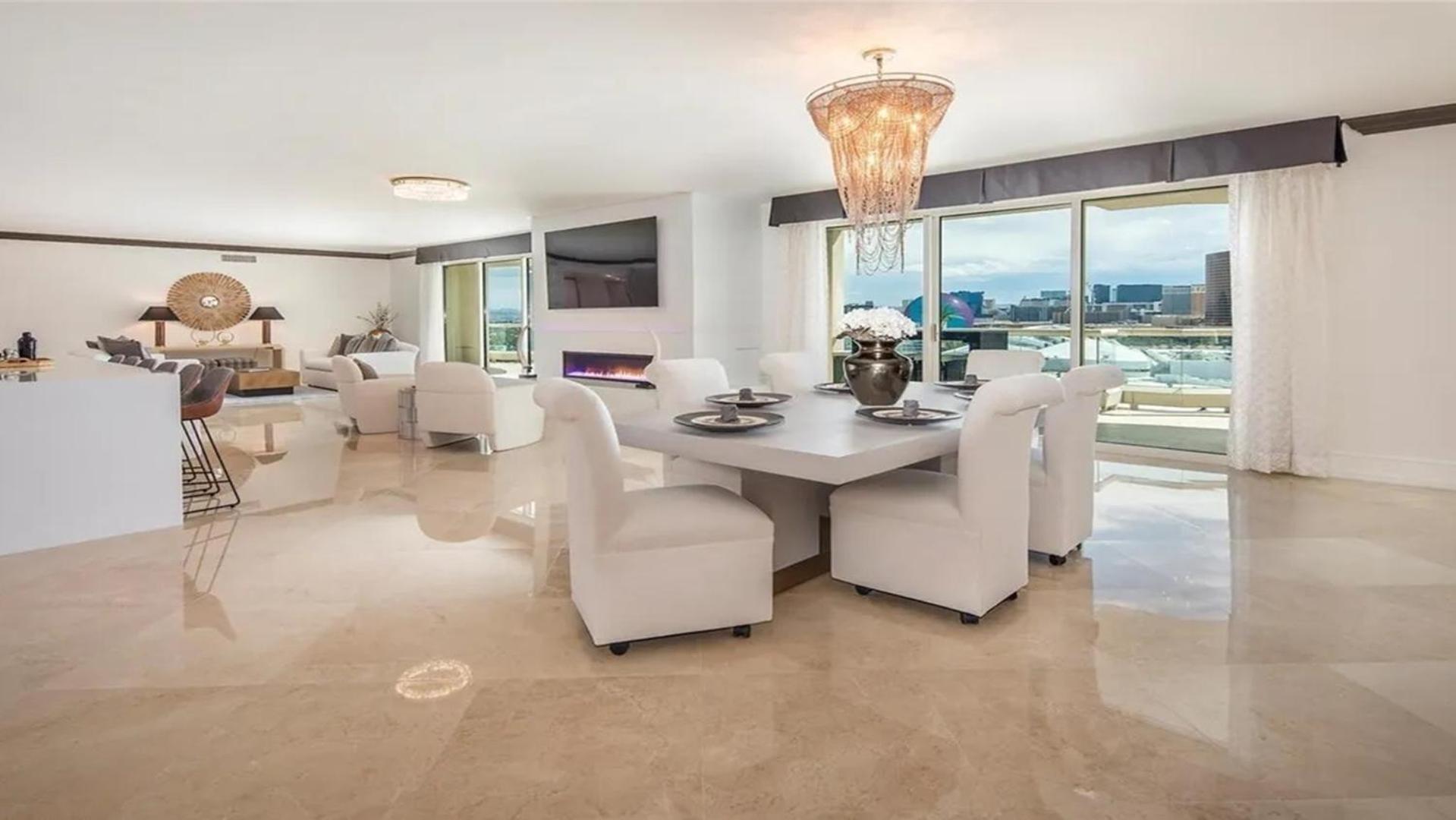 Stunning Four Bedroom Fully Professionally Remodeled Apartment Las Vegas Eksteriør bilde