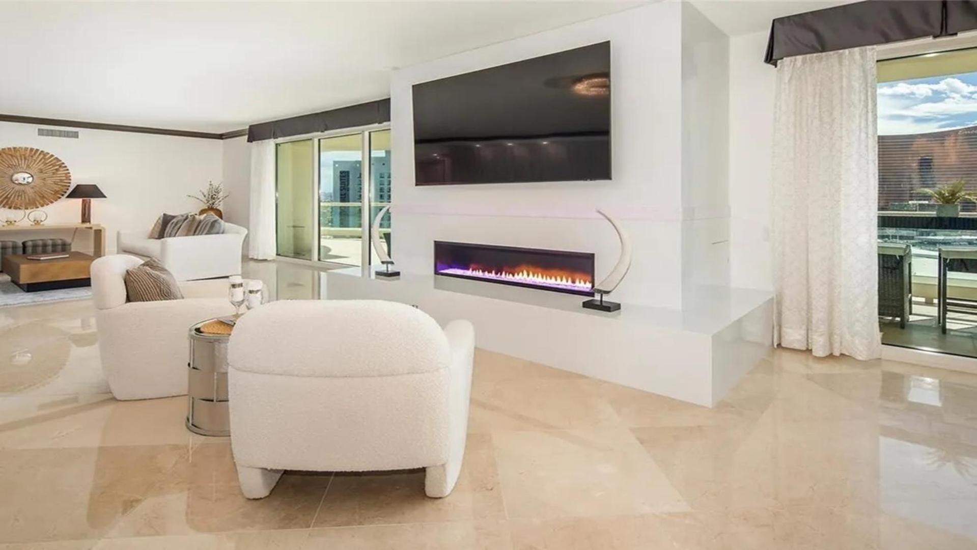 Stunning Four Bedroom Fully Professionally Remodeled Apartment Las Vegas Eksteriør bilde